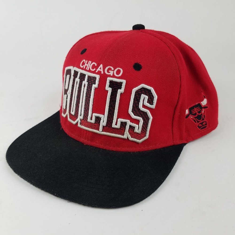 Vintage Mitchell and Ness Chicago Bulls Baseball Cap Hat NBA Basketball